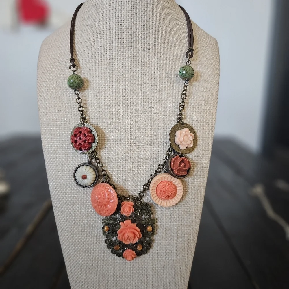 Bronze Coral Pink Floral Pendant Statement Necklace Bib Women's Jewelry Chunky